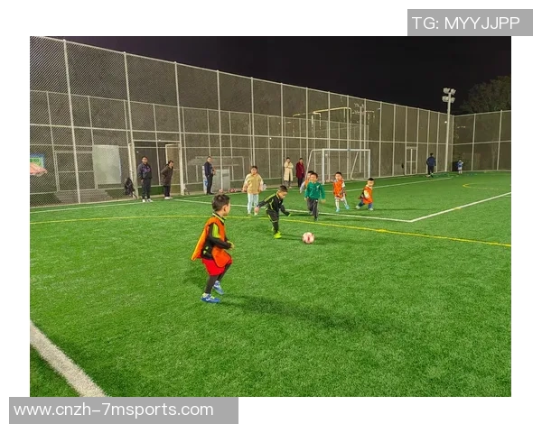 足球嘉年华游戏带你体验激情四溢的绿茵场景与无限乐趣的互动挑战